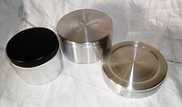 latas de aluminio com tampa e gravação