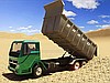 Caminhões 6x4 basculantes para rocha